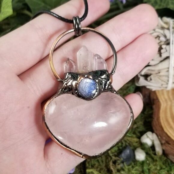 Rose Quartz & Aquamarine Heart Necklace - Picture 3 of 3